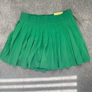 All in Motion Tennis Skirt in Green Size Medium from Target Pleated Skirt New